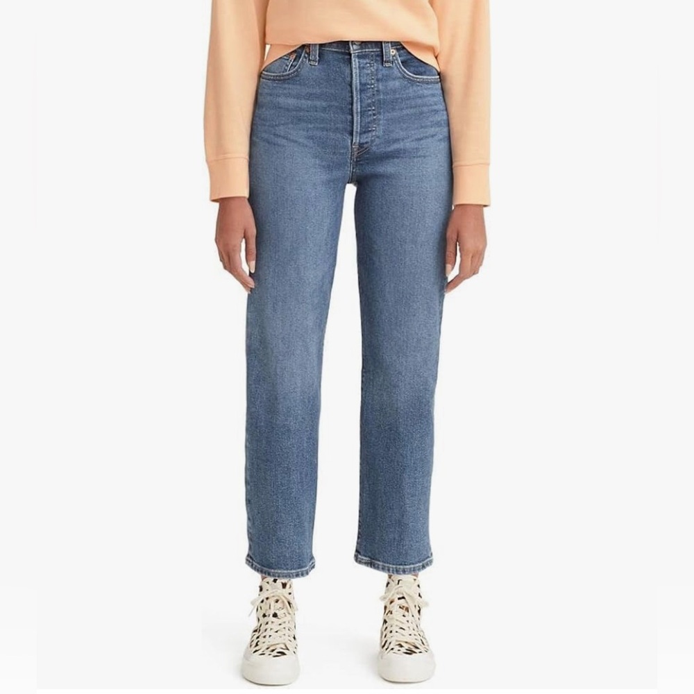 Levi’s Ribcage Straight Ankle Jeans